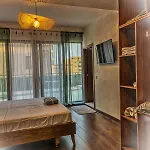 Sarantorini Apartments